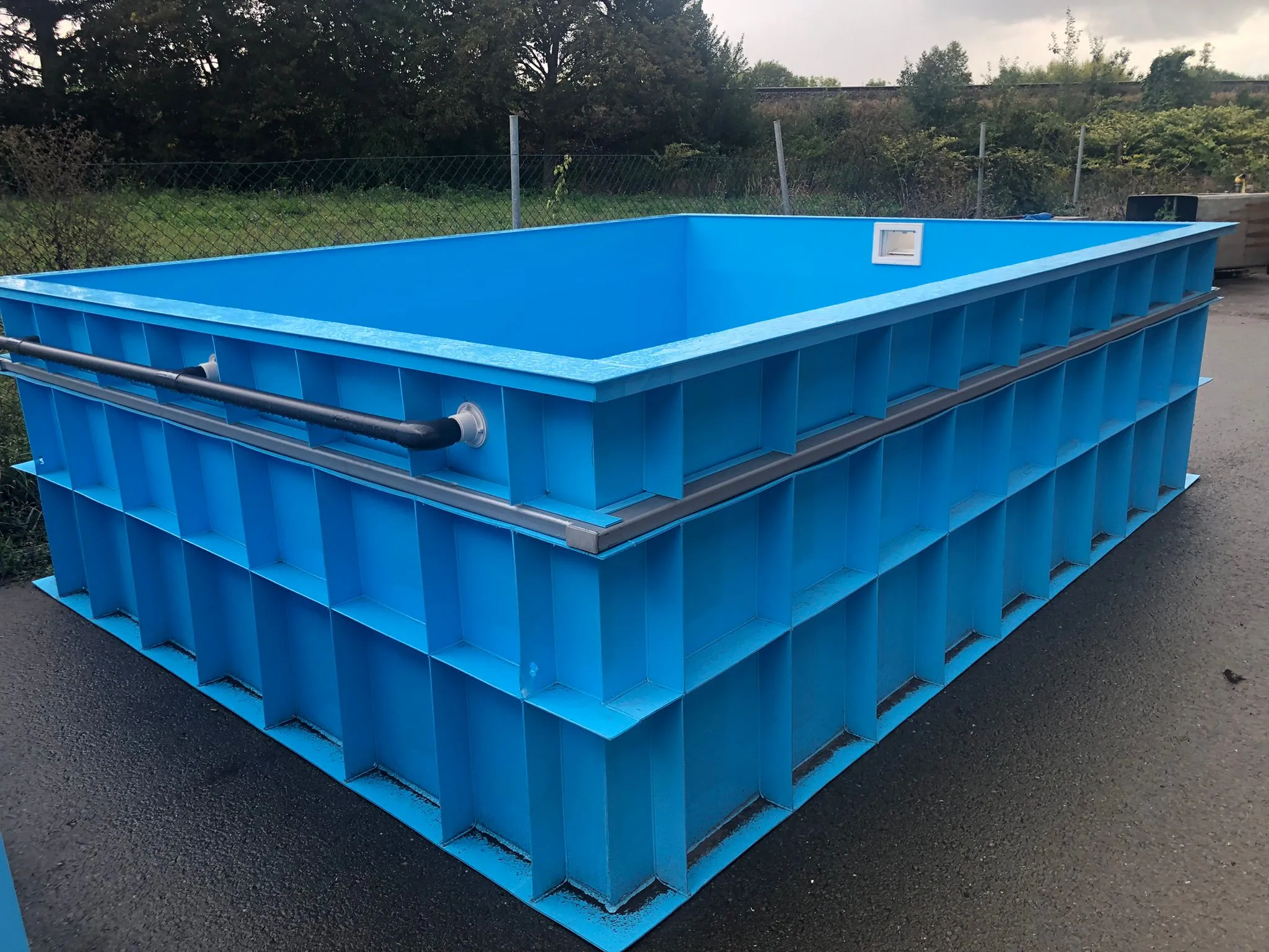 Obdélníkový plastový bazén 6×3 m